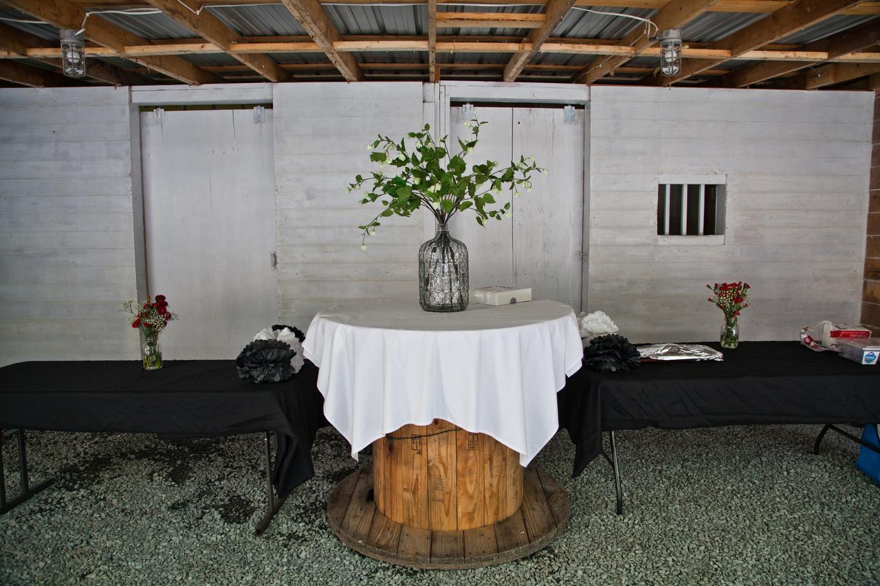 Valle Crucis Farm Buitenkant foto
